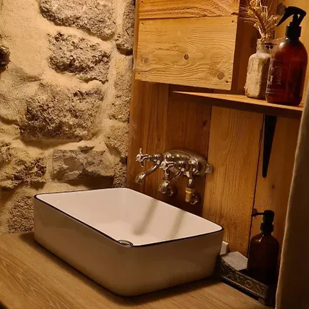 Charmante Independante Avec Cave A Vin B&B